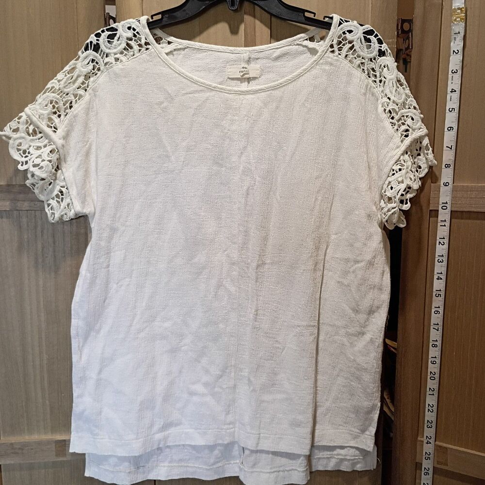 Entro cotton lace sleeve shirt large